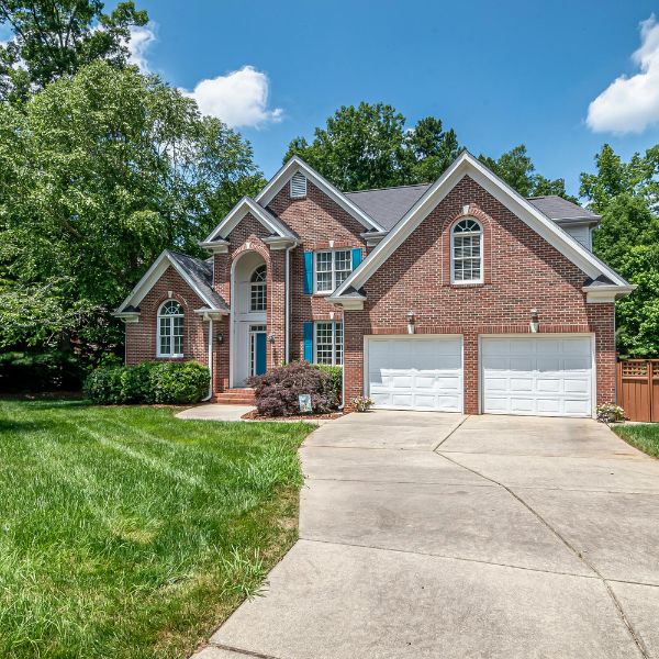 Refinancing creates opportunities to unlock savings in multiple ways. By securing a lower interest rate, you may significantly reduce monthly payments and cut interest costs over time. 