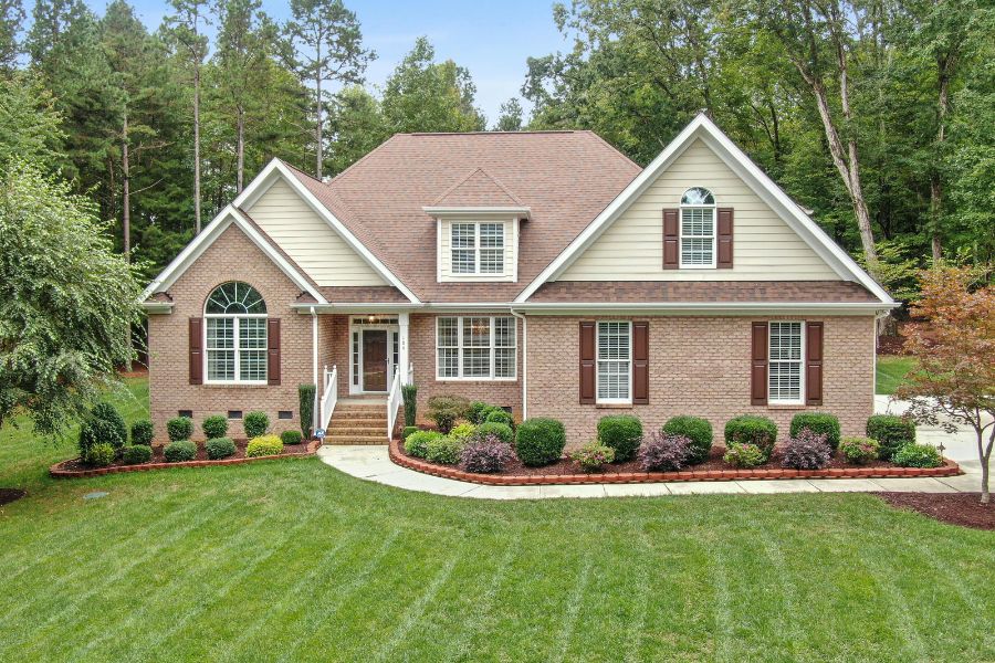Gain a competitive edge in home buying with Quail Hollow Financial Services’ loan pre-approval process—streamline your search and strengthen your offers today.